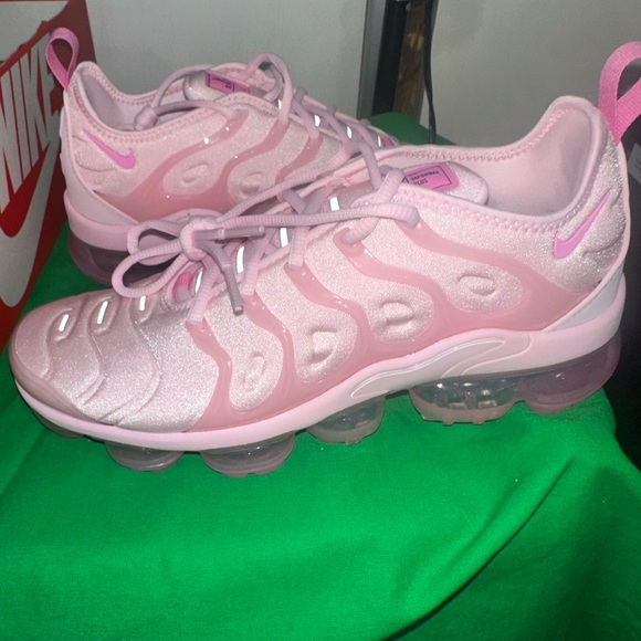 Nike Air VaporMax Plus Pink Foam FZ3614-686 - Picture 4 of 5